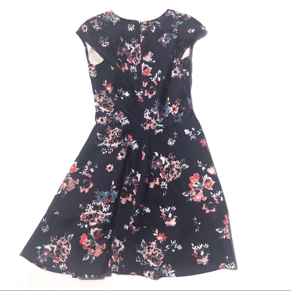 SAKS FIFTH AVENUE SKATER DRESS SLEEVELESS M - Picture 5 of 14
